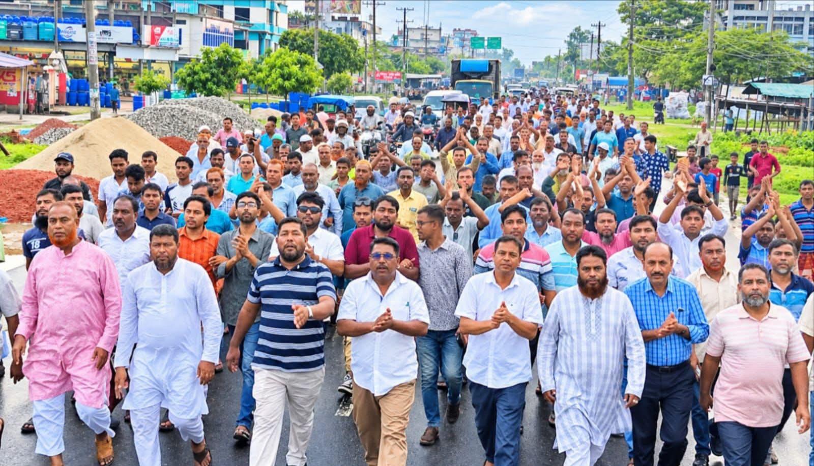 সন্ত্রাস-নৈরাজ্যের প্রতিবাদে নন্দীগ্রামে বিএনপির বিক্ষোভ মিছিল ও প্রতিবাদ সমাবেশ