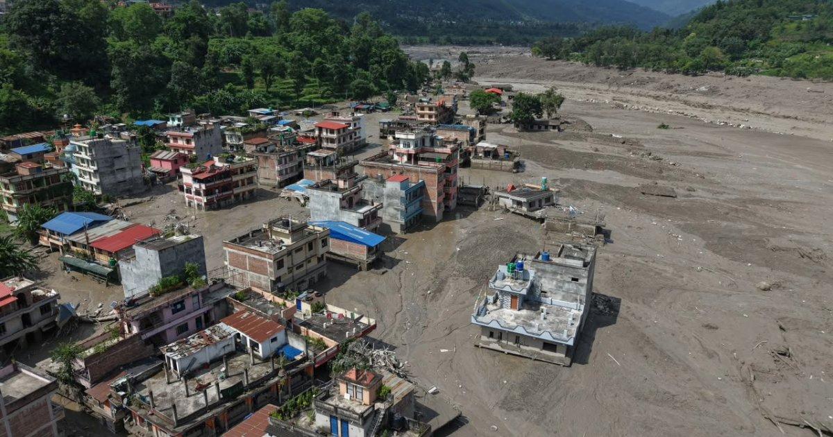 হিমবাহ ধসে নেপালে ভয়াবহ বন্যা: নিহত ১৫৭, নিখোঁজ শতাধিক