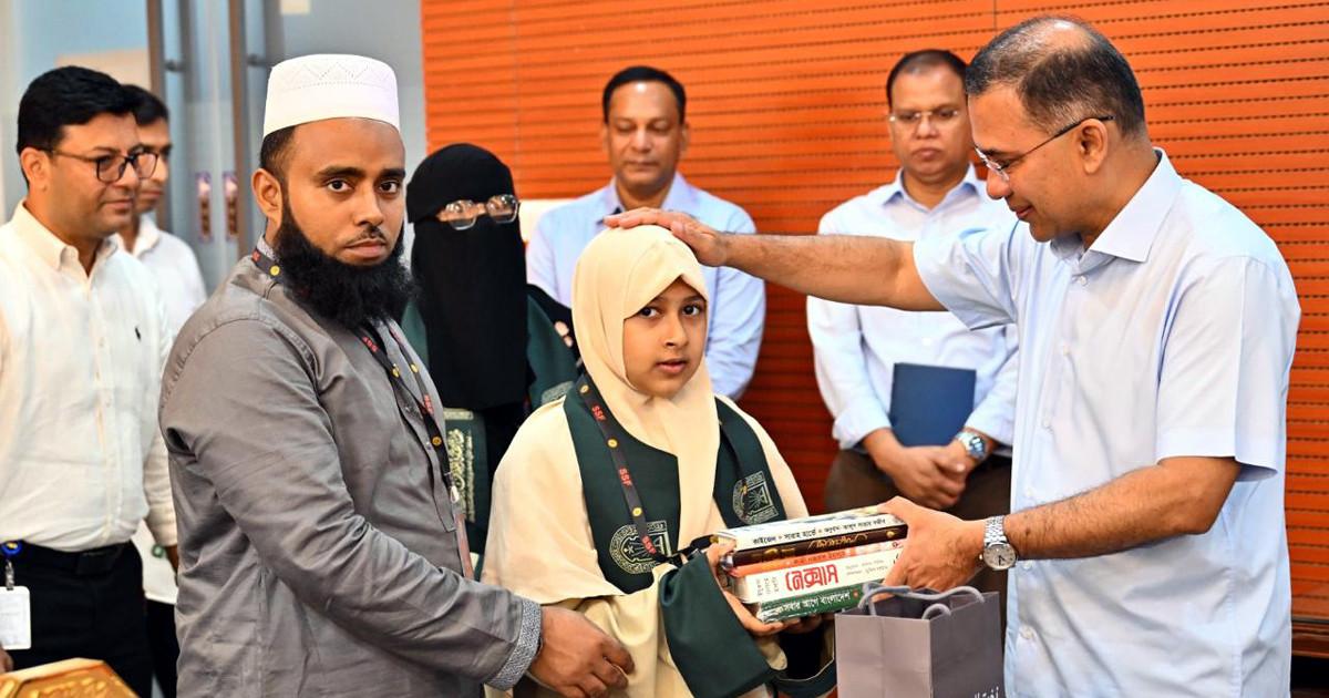 সৌদিতে কোরআন প্রতিযোগিতায় বিজয়ী হাফেজদের সংবর্ধনা প্রধানমন্ত্রীর